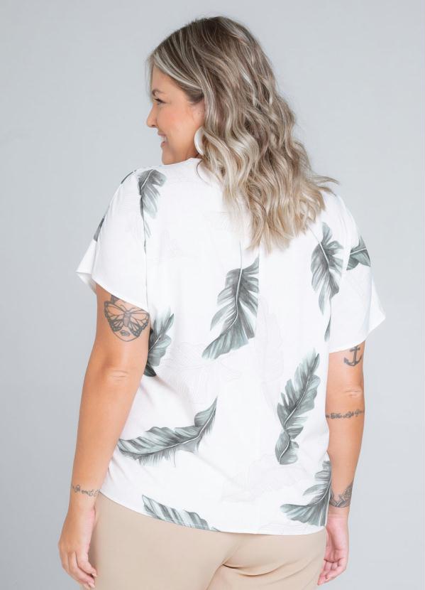 

Blusa Feminina Plus Size Bege