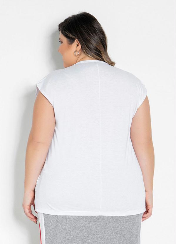 

Blusa Muscle Tee Branca com Estampa Plus Size, Branco