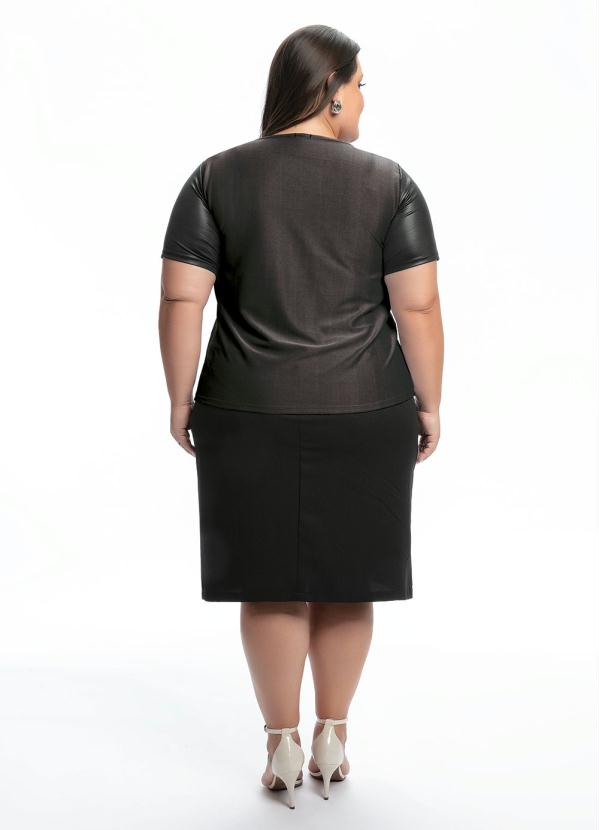 

Blusa Plus Size Cinza com Mangas Cirrê