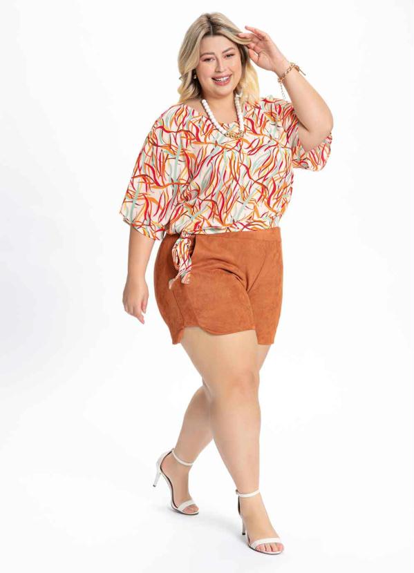 

Blusa Plus Size Pinceladas com Amarração, Estampado