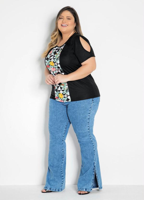 

Blusa Preta com Recorte Estampado Plus Size, Preto