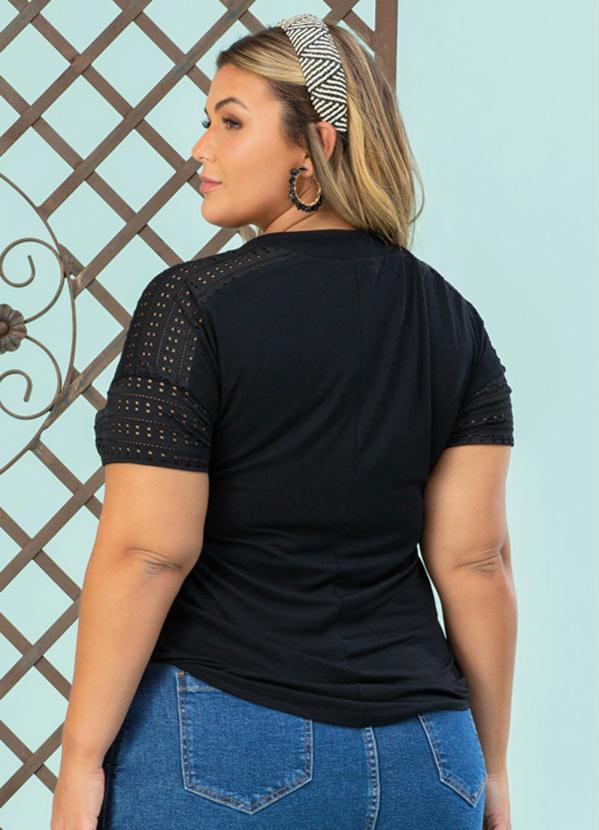 

Blusa Preto