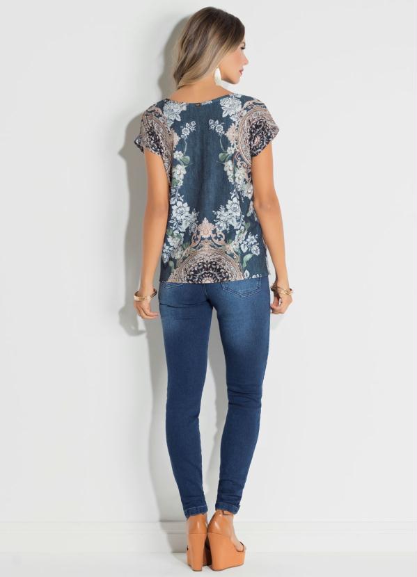 

Blusa Quintess Floral com Manga Curta, Azul