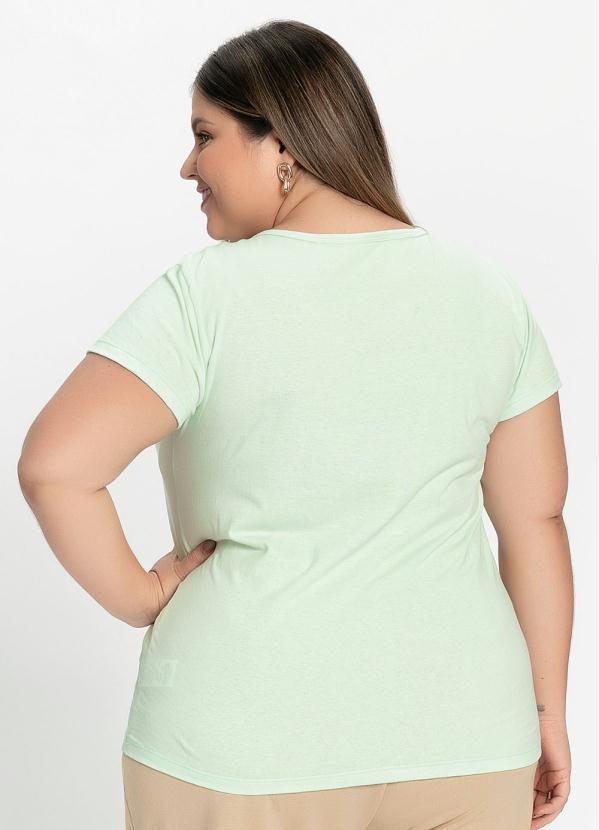 

Blusa Verde com Estampa na Frente Plus Size