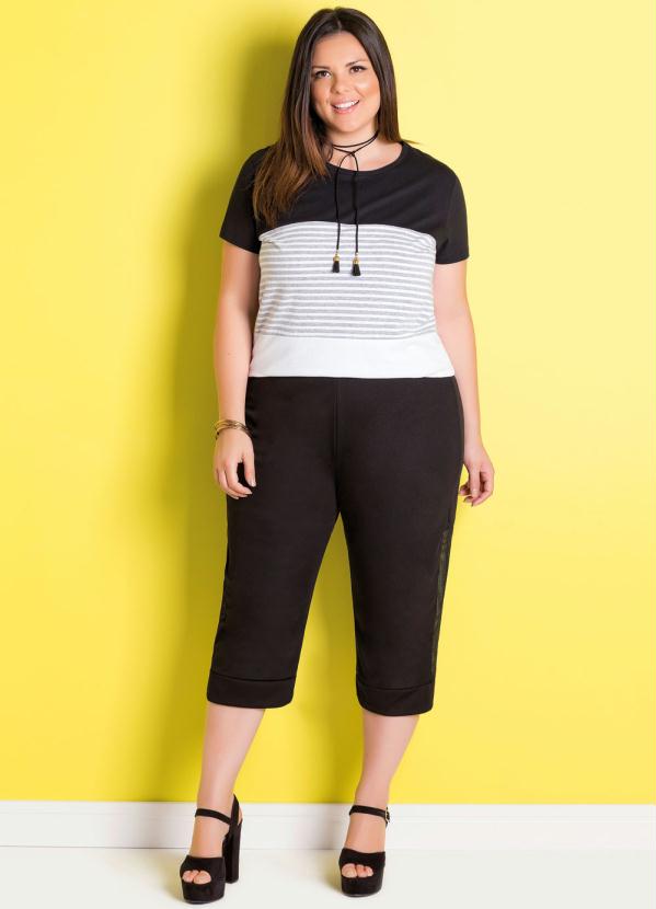 

T-Shirt Preta, Branca e Listrada Plus Size, Preto