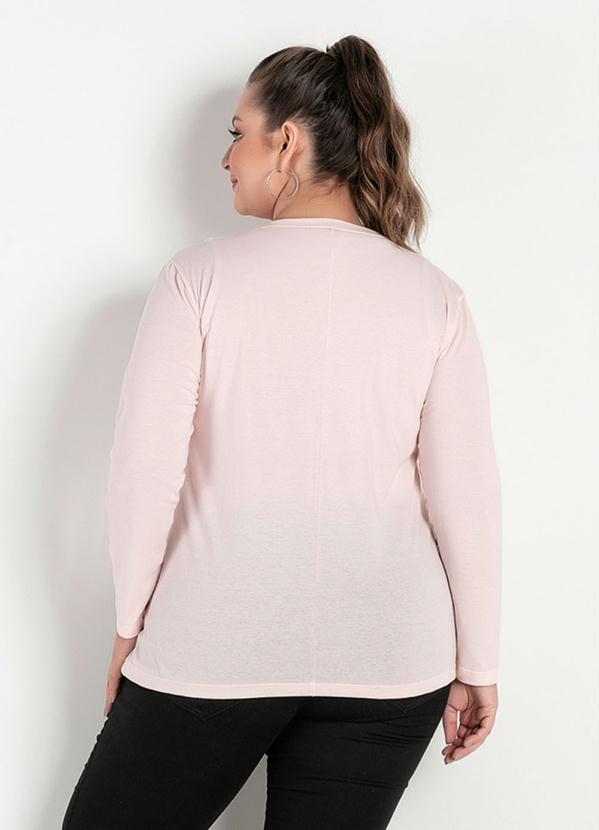 

Blusa Rosa Clara com Estampa na Frente Plus Size