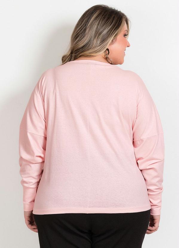 

Blusa Rosa com Mangas Amplas Plus Size