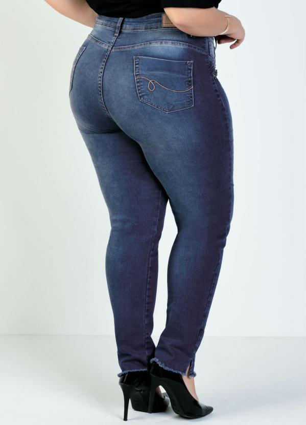 

Calça Jeans Cigarrete Pedrarias Sawary Plus Size, Azul