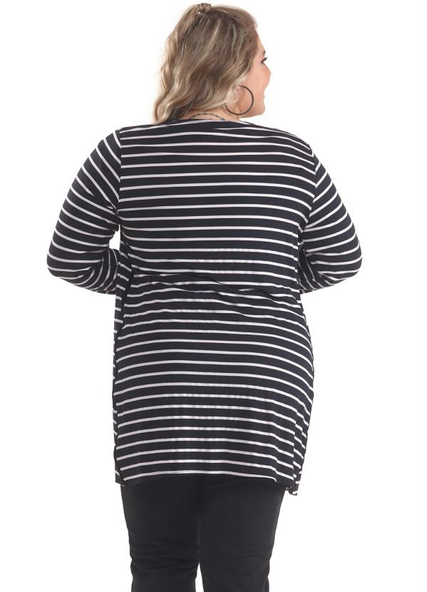 

Cardigan Plus Size Listrada com Cadarço Preto