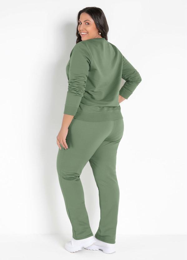 

Casaco Verde Plus Size com Decote Redondo