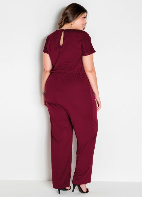 

Macacão com Vazados no Decote Bordô Plus Size, Vermelho