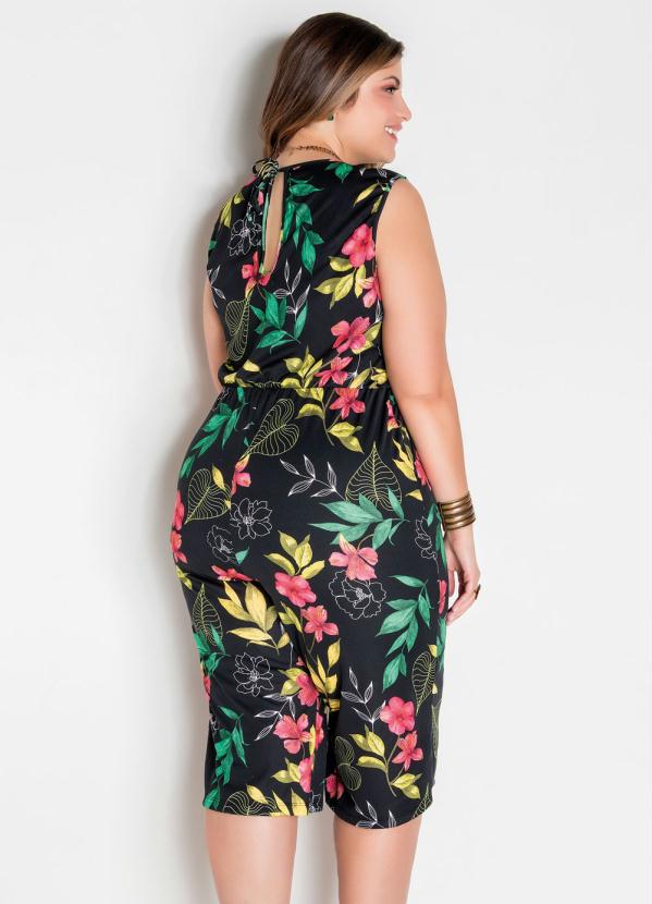 

Macacão Pantacourt Floral Plus Size, Preto