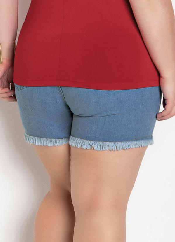 

Short Jeans Claro Plus Size com Bordado Floral, Azul