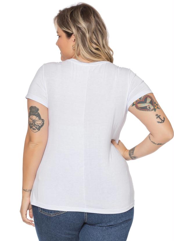 

T-Shirt Feminina Básica em Estampa Branco