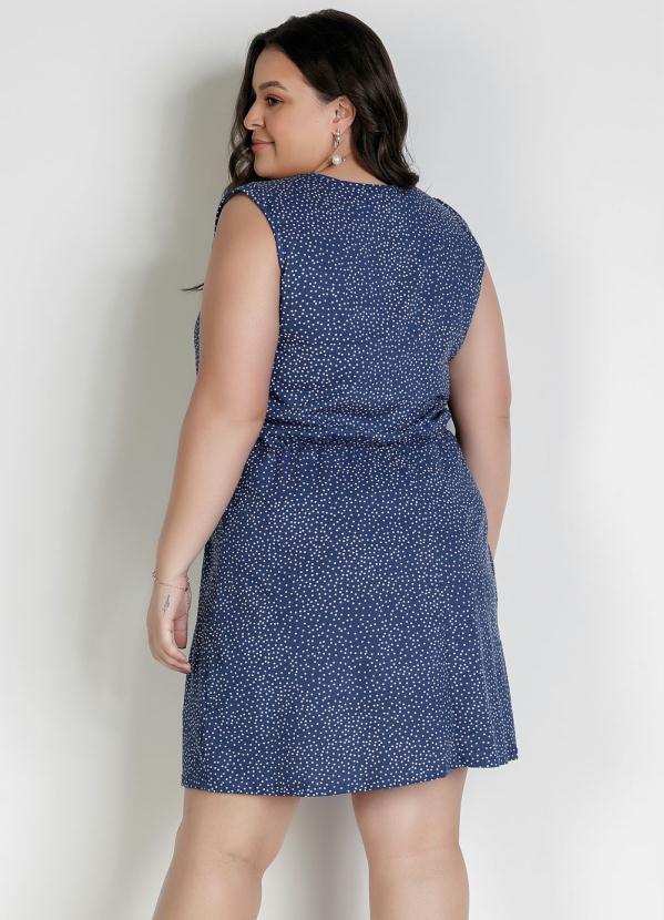 

Vestido Curto Poá Azul com Transpasse Plus Size