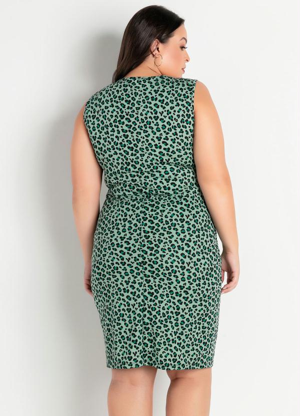 

Vestido Midi Onça Verde Transpassado Plus Size