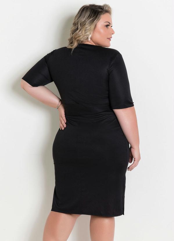 

Vestido Preto Amarração na Cintura Plus Size